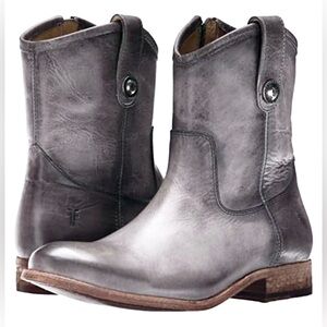 Frye Short Zipper Melissa Button Distressed Gray Leather Ankle Boots Size 8.5